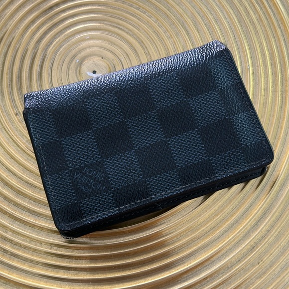 LOUIS VUITTON Black Monogrammed Card Holder - Picture 1 of 4